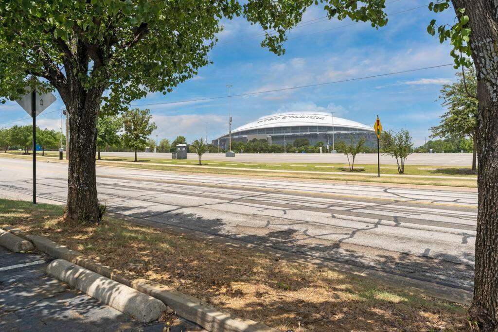 Family Friendly 2Bdrm-Walk To At&T/Cowboys Stadium Arlington Esterno foto