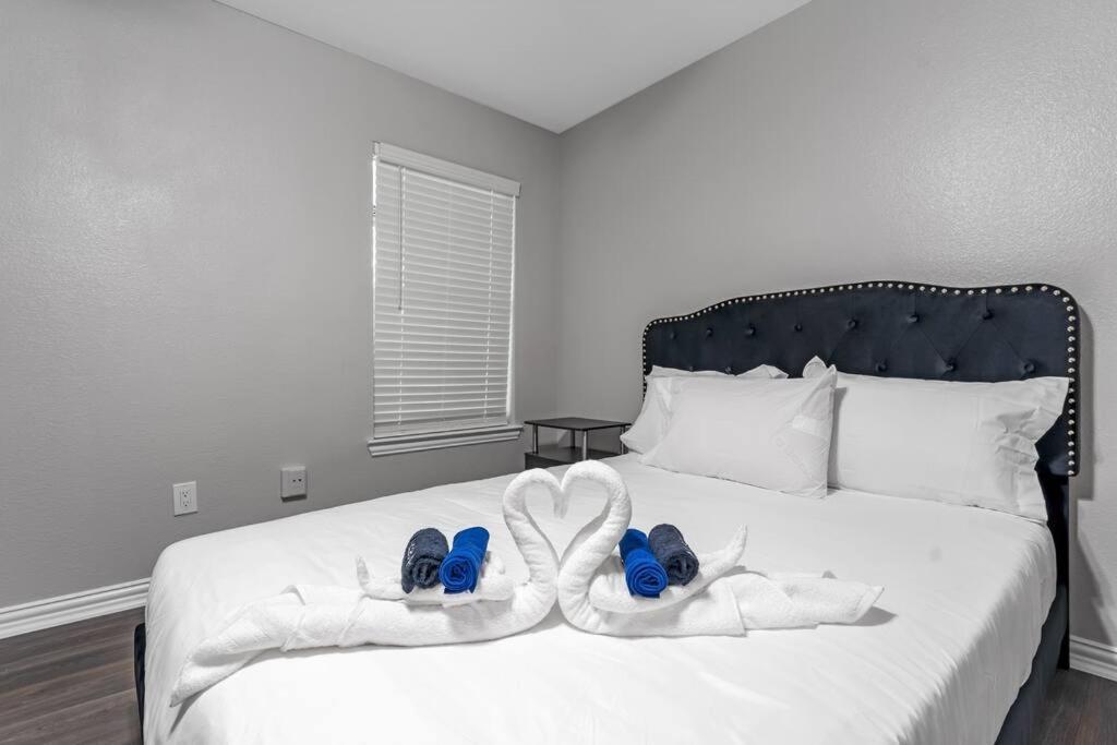 Family Friendly 2Bdrm-Walk To At&T/Cowboys Stadium Arlington Esterno foto